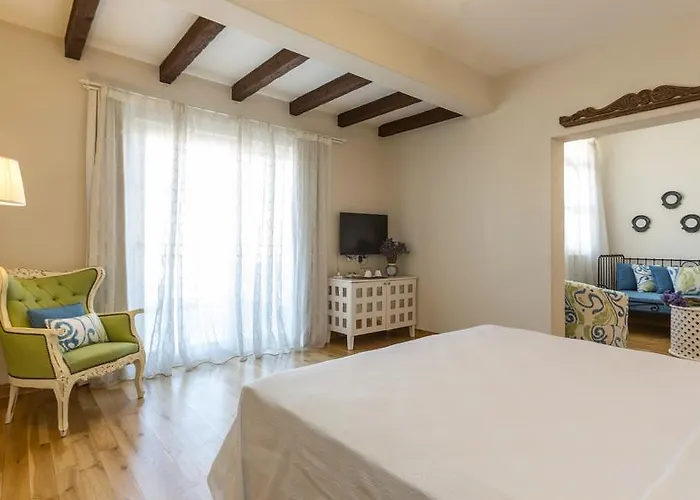 Luce Design - Special Category Hotel