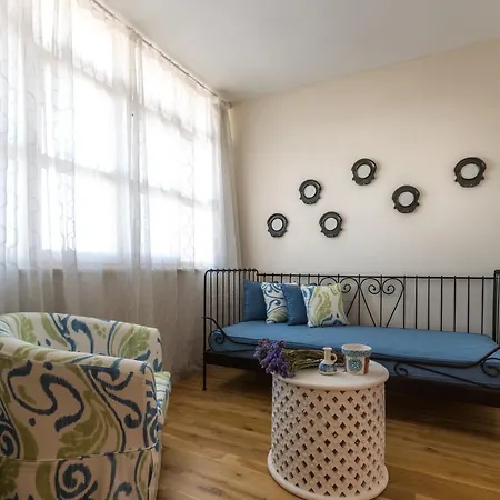 Luce Design - Special Category מלון