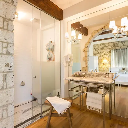 Luce Design - Special Category מלון