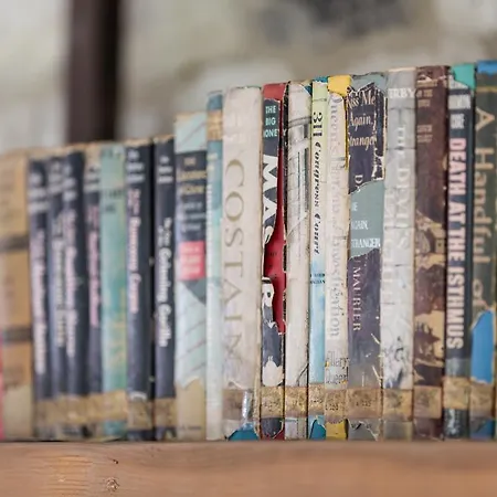 Luce Design - Special Category Hotel 4*