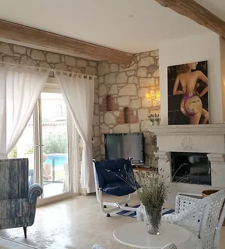 מלון Luce Design - Special Category אלאקאטי