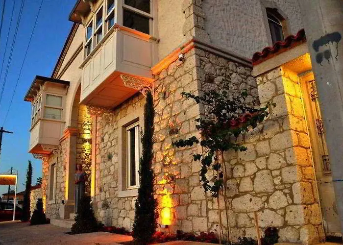 Luce Design - Special Category 4*