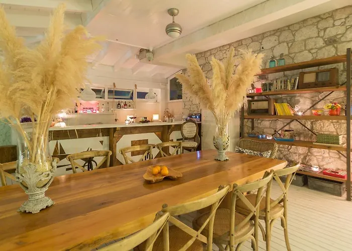 Luce Design - Special Category מלון